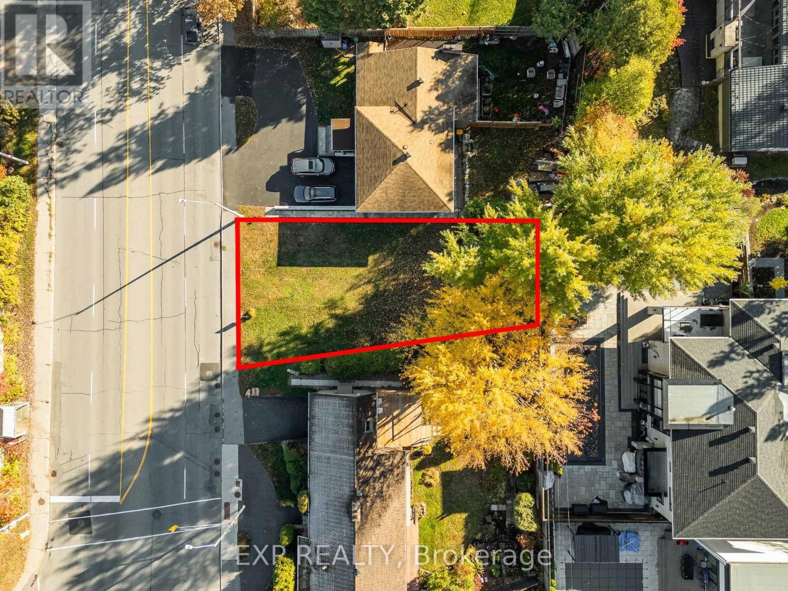 












288 SMYTH ROAD

,
Ottawa,







Ontario
K1H5A3

