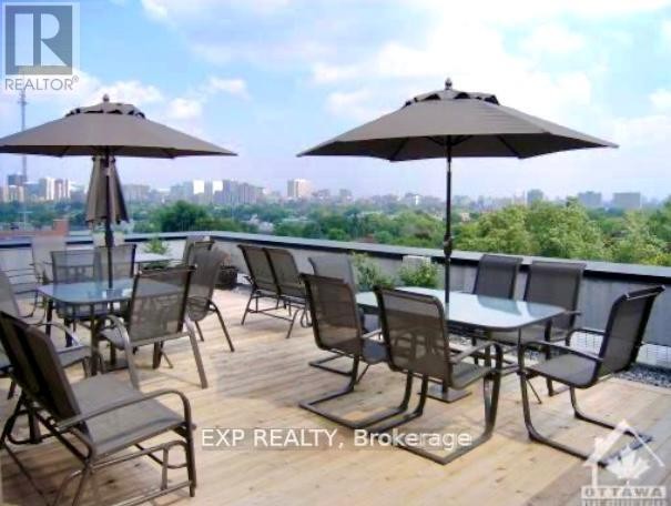 












402 - 290 POWELL AVENUE

,
Ottawa,




Ontario
K1S5T4

