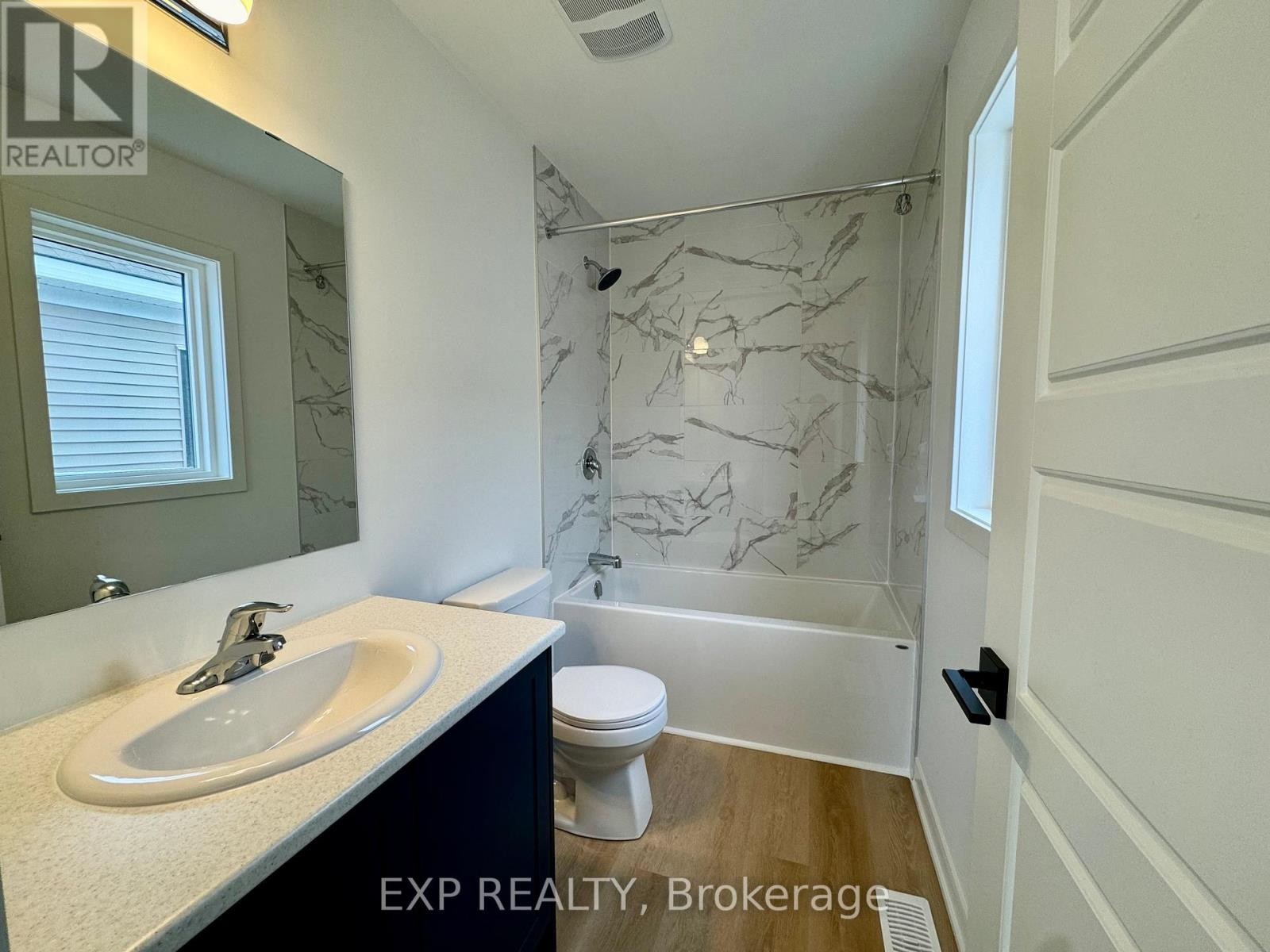 












607 BEE POLLEN WAY

,
Ottawa,




Ontario
K2W0N9

