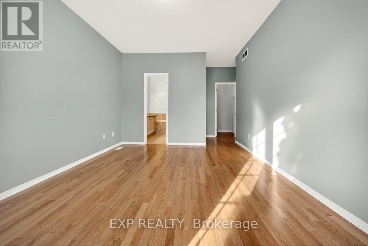 












215 CAIRNSMORE CIRCLE

,
Ottawa,




Ontario
K2J0G5

