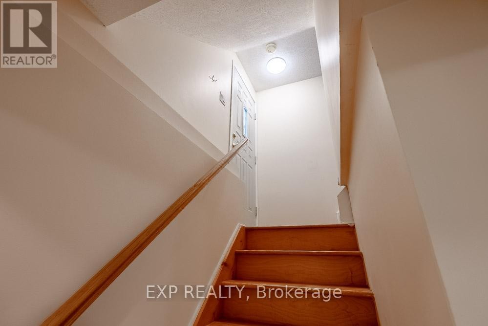 












B - 196 OLD COLONY ROAD

,
Ottawa,




Ontario
K2L1M7

