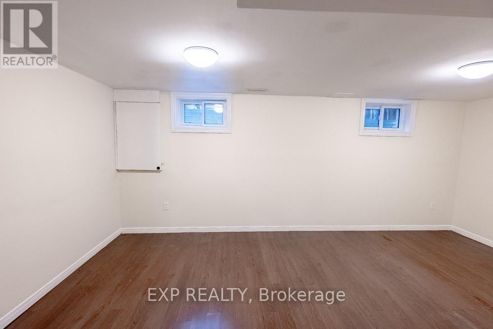 












B - 196 OLD COLONY ROAD

,
Ottawa,




Ontario
K2L1M7

