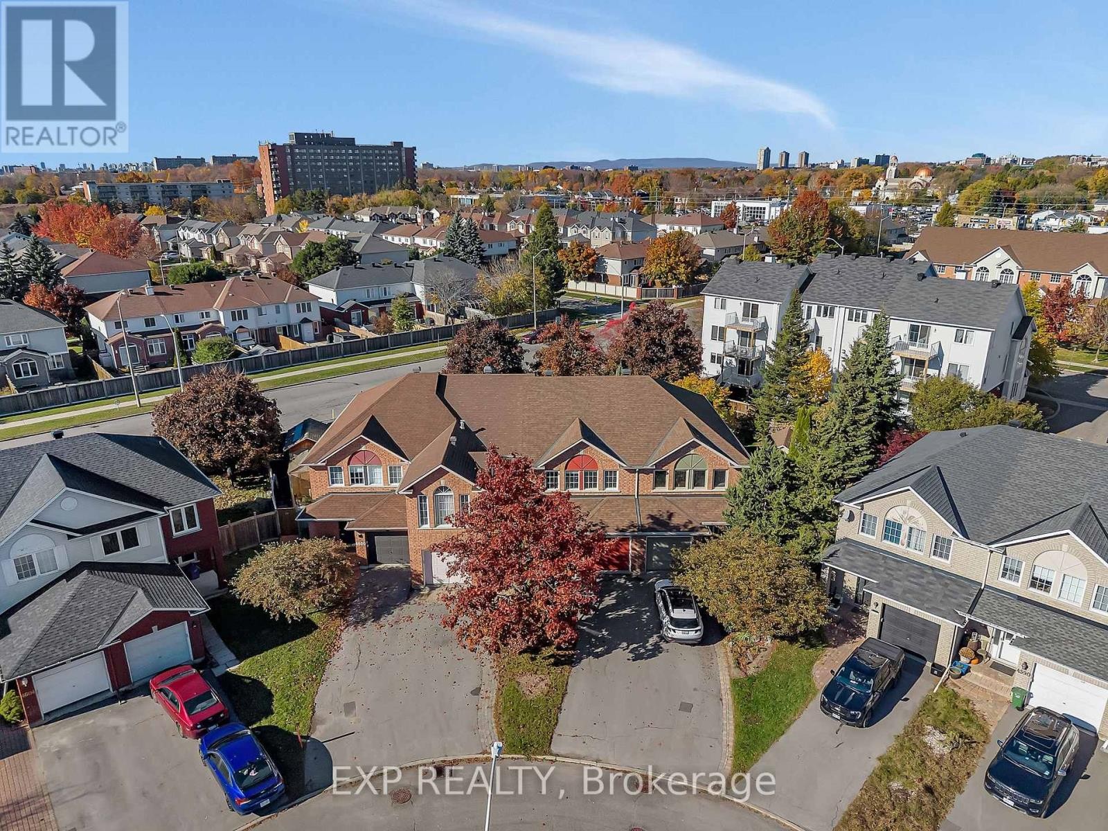 












4596 OGILVIE WALK CRESCENT

,
Ottawa,




Ontario
K1J1G6

