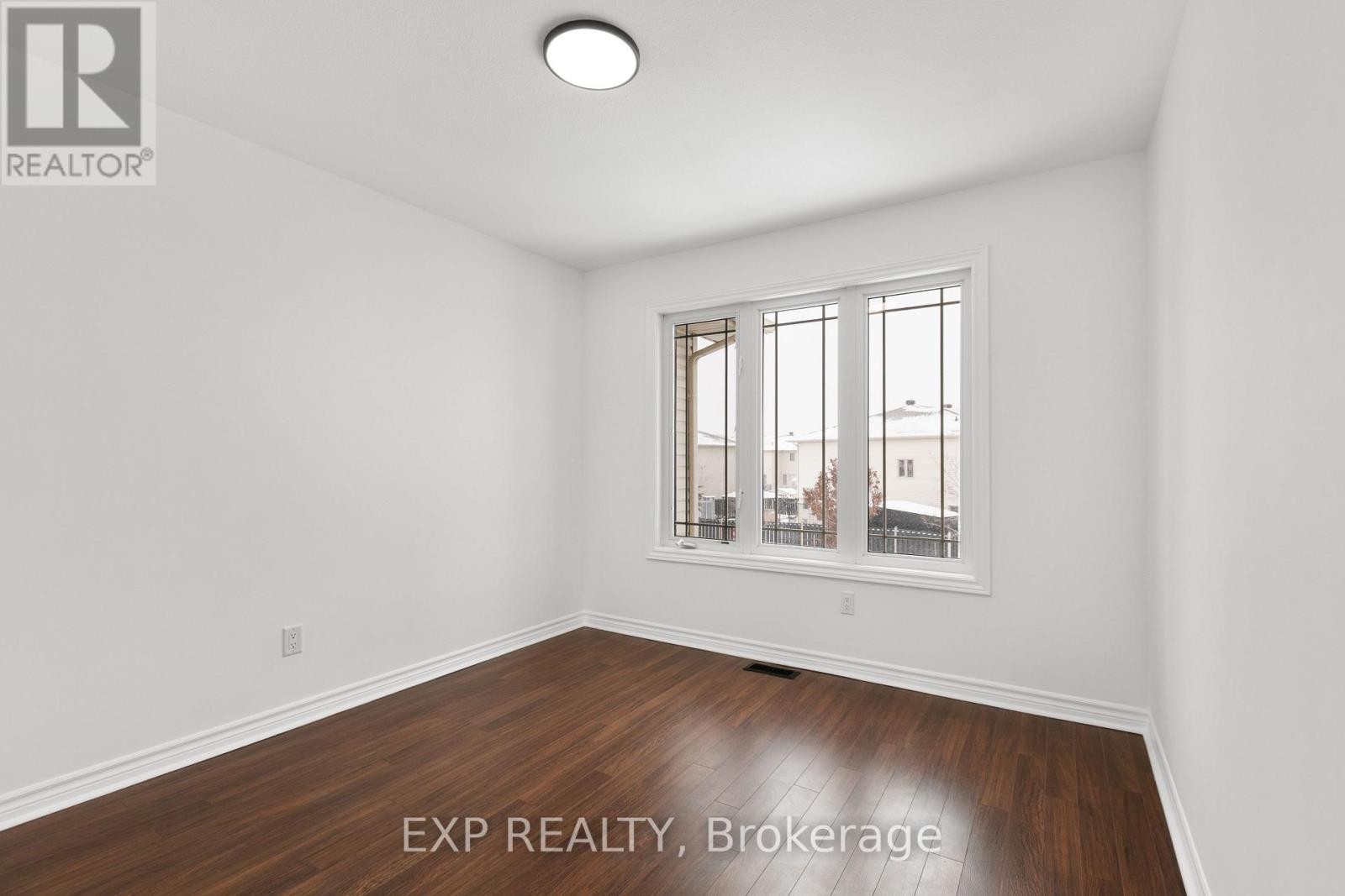 












1899 ARROWGRASS WAY

,
Ottawa,




Ontario
K4A0E3

