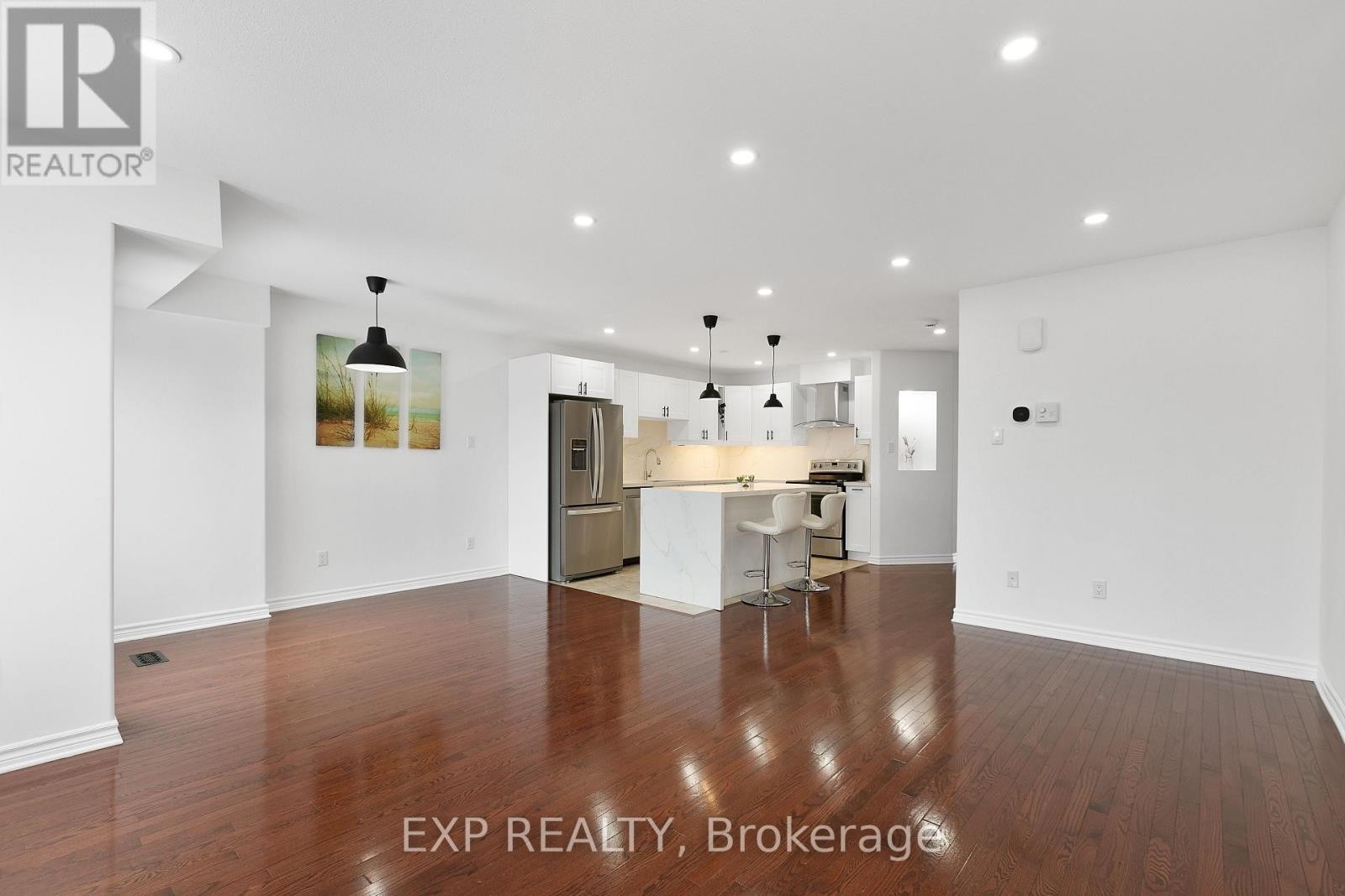 












1899 ARROWGRASS WAY

,
Ottawa,




Ontario
K4A0E3

