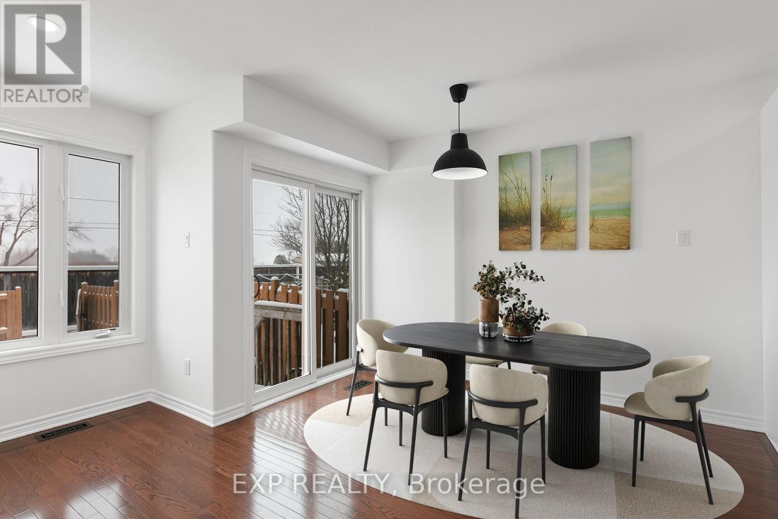 












1899 ARROWGRASS WAY

,
Ottawa,




Ontario
K4A0E3

