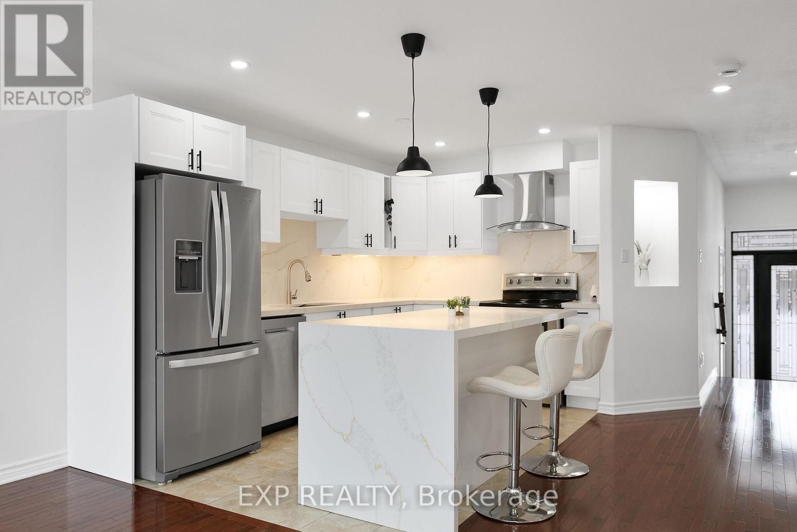 












1899 ARROWGRASS WAY

,
Ottawa,




Ontario
K4A0E3

