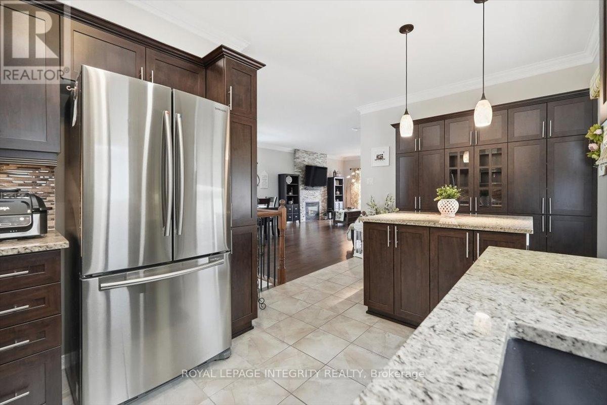 












113 DORINA SARAZIN CRESCENT

,
Clarence-Rockland,




Ontario
K4K0G6

