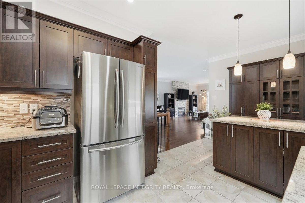 












113 DORINA SARAZIN CRESCENT

,
Clarence-Rockland,




Ontario
K4K0G6

