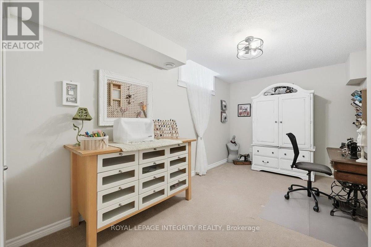 












113 DORINA SARAZIN CRESCENT

,
Clarence-Rockland,




Ontario
K4K0G6

