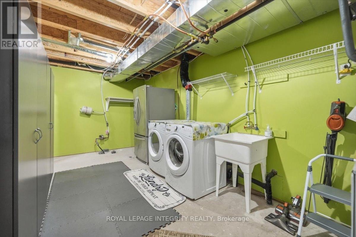 












113 DORINA SARAZIN CRESCENT

,
Clarence-Rockland,




Ontario
K4K0G6

