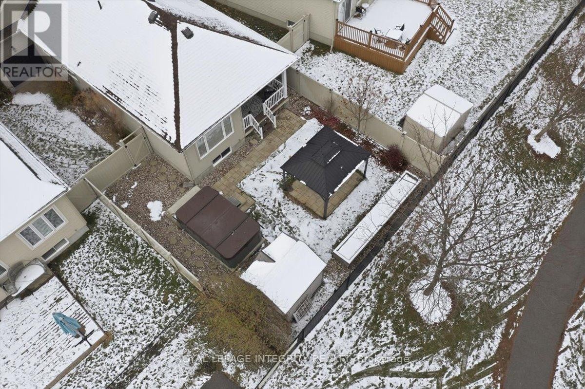 












113 DORINA SARAZIN CRESCENT

,
Clarence-Rockland,




Ontario
K4K0G6

