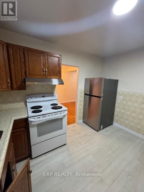 












2243 MIRAMICHI STREET

,
Ottawa,




Ontario
K2C0Z1

