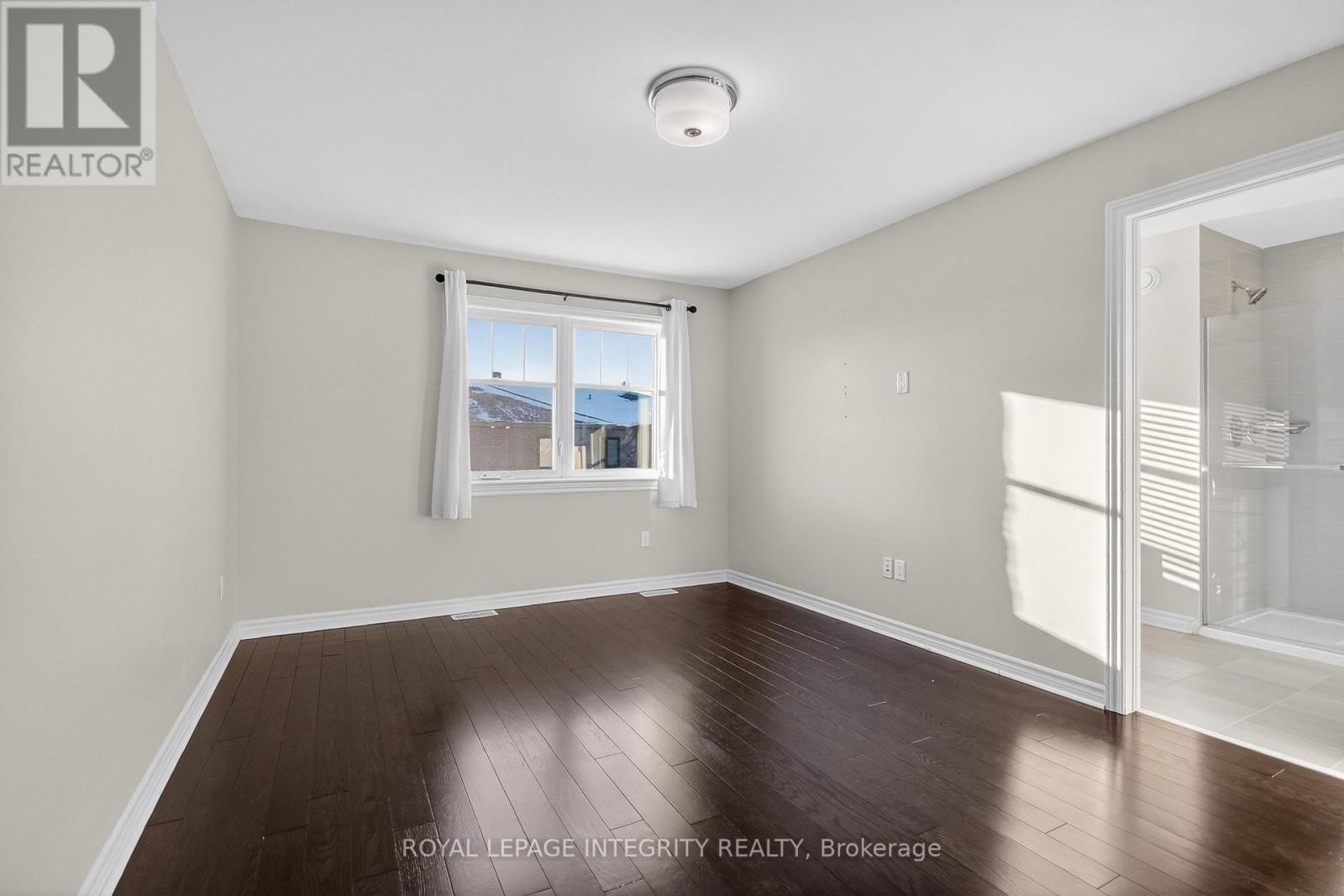 












165 ANGELONIA CRESCENT

,
Ottawa,




Ontario
K1T0Y5

