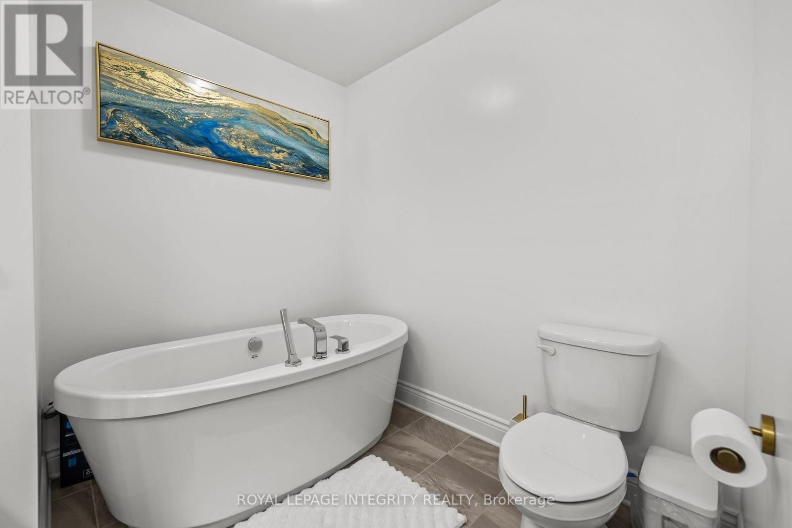 












512 CARDAMOM TERRACE

,
Ottawa,




Ontario
K2S2X9

