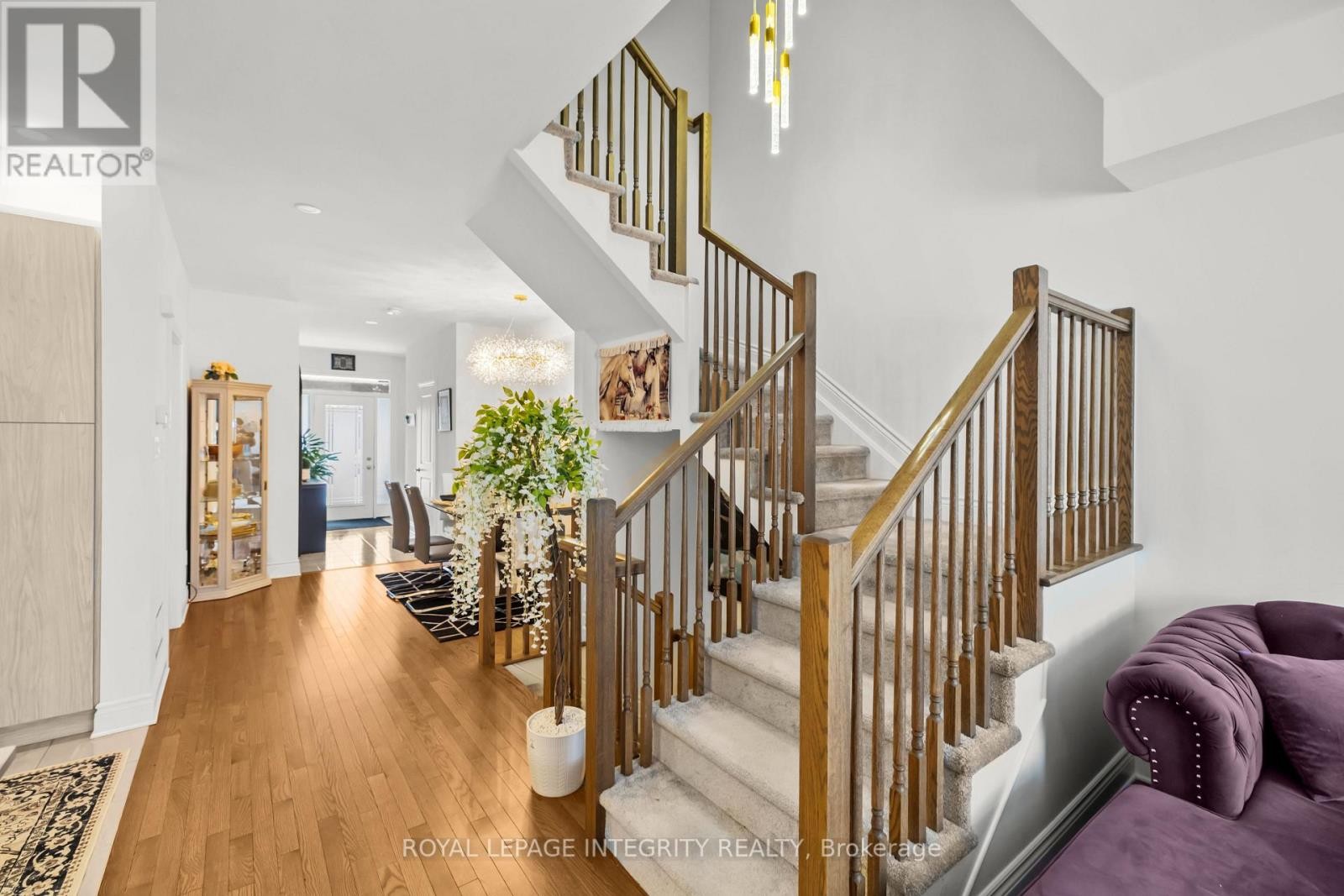 












512 CARDAMOM TERRACE

,
Ottawa,




Ontario
K2S2X9

