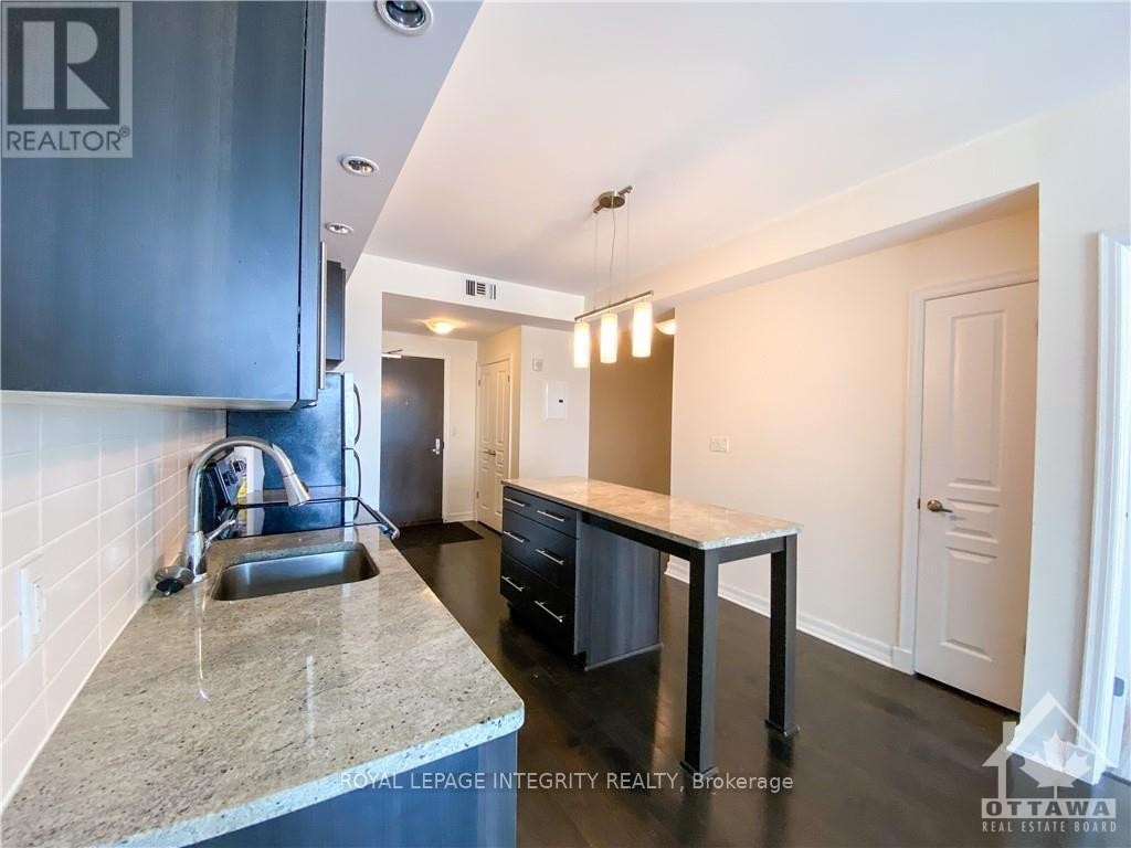 












808 - 238 BESSERER STREET

,
Ottawa,




Ontario
K1N6B1

