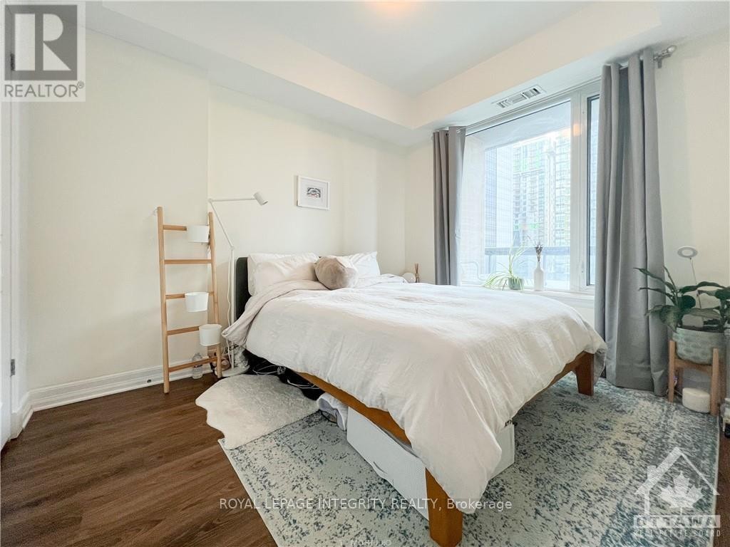 












808 - 238 BESSERER STREET

,
Ottawa,




Ontario
K1N6B1

