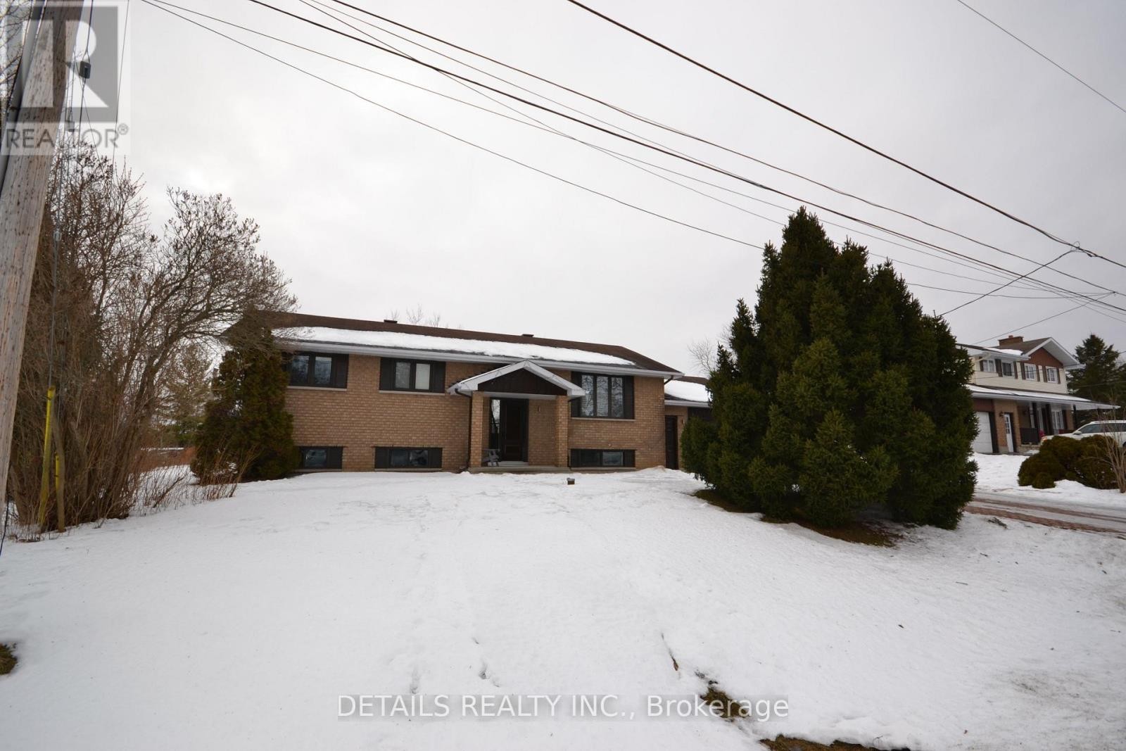 












2708 BEKKERS COURT

,
Ottawa,




Ontario
K0A2P0

