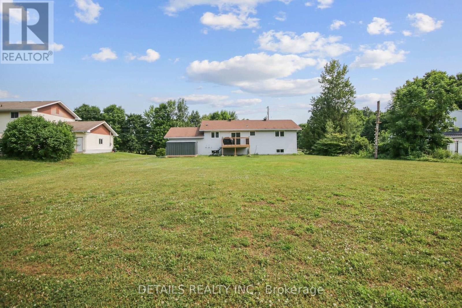 












2708 BEKKERS COURT

,
Ottawa,




Ontario
K0A2P0

