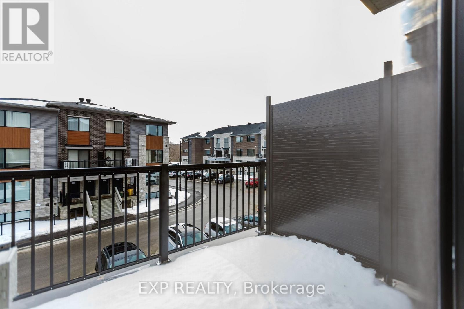 












1245 CREEKWAY PRIVATE

,
Ottawa,




Ontario
K2T0S8

