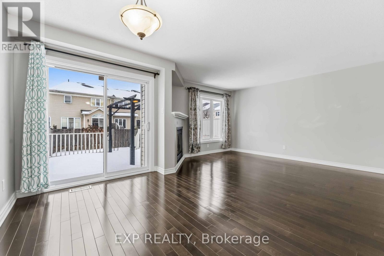 












214 MONTMORENCY WAY

,
Ottawa,




Ontario
K4A0J9

