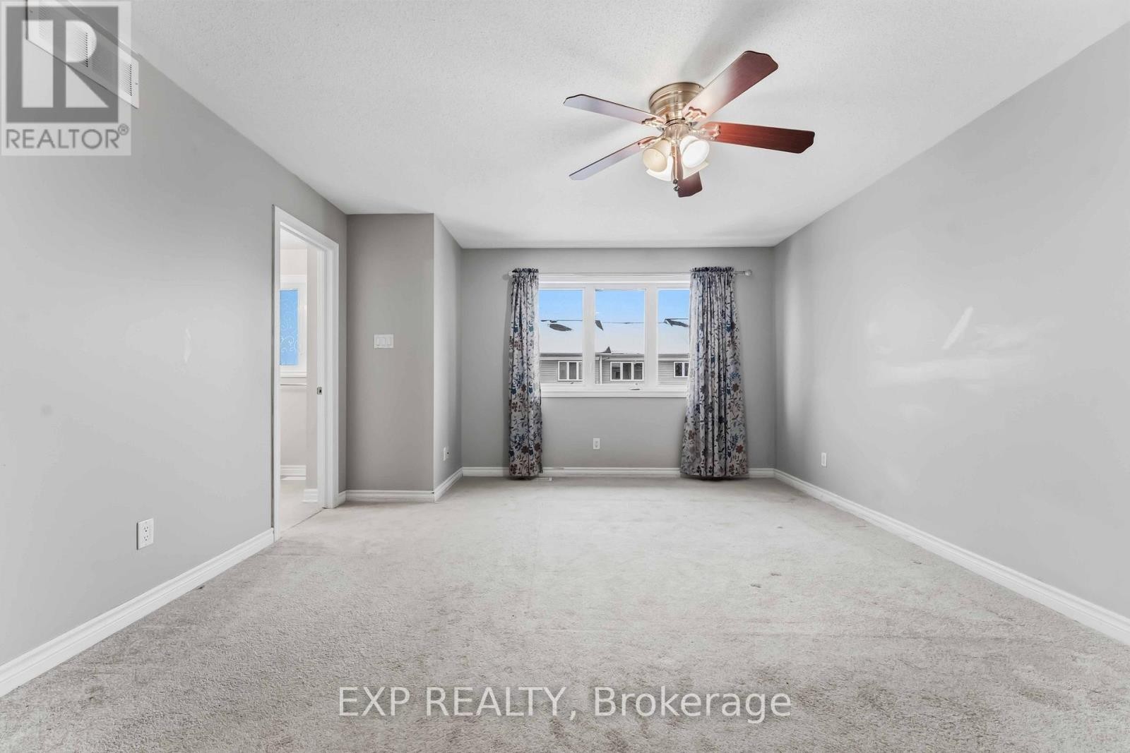 












214 MONTMORENCY WAY

,
Ottawa,




Ontario
K4A0J9

