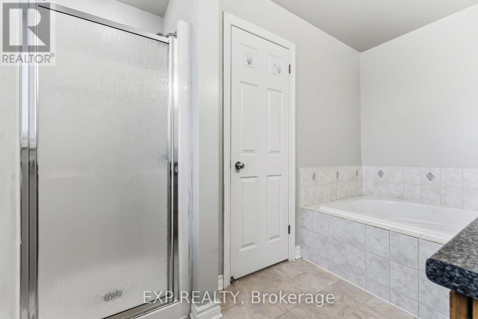 












214 MONTMORENCY WAY

,
Ottawa,




Ontario
K4A0J9

