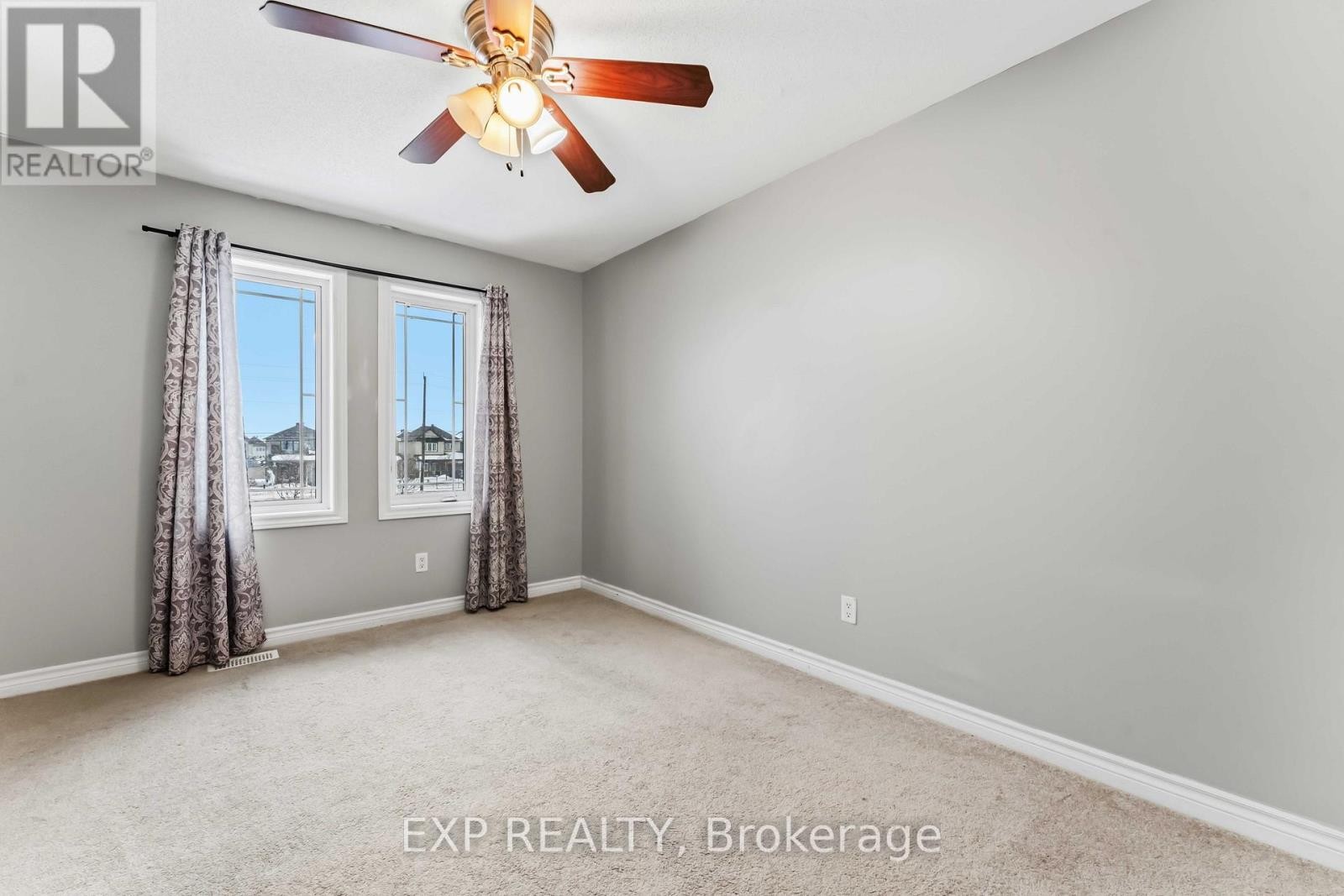 












214 MONTMORENCY WAY

,
Ottawa,




Ontario
K4A0J9

