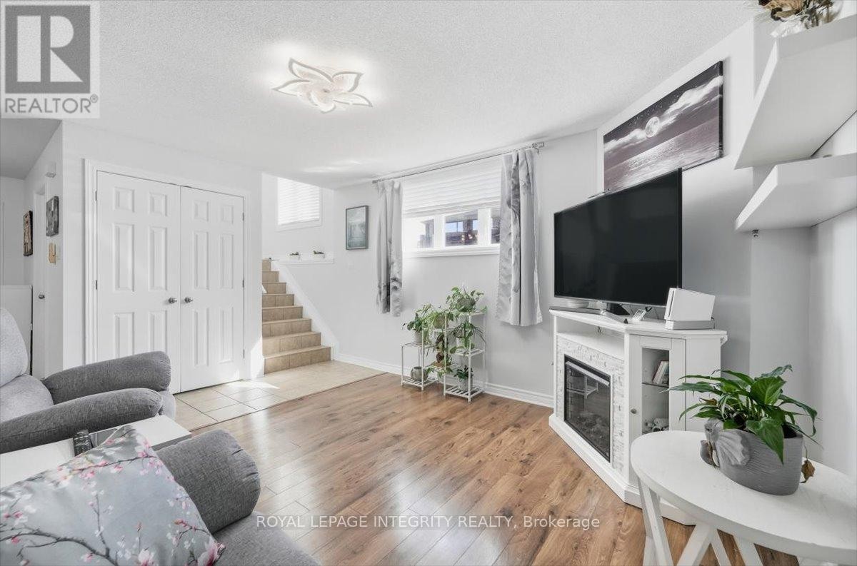 












1 - 46 CAMBRIDGE STREET

,
The Nation,




Ontario
K0A2M0

