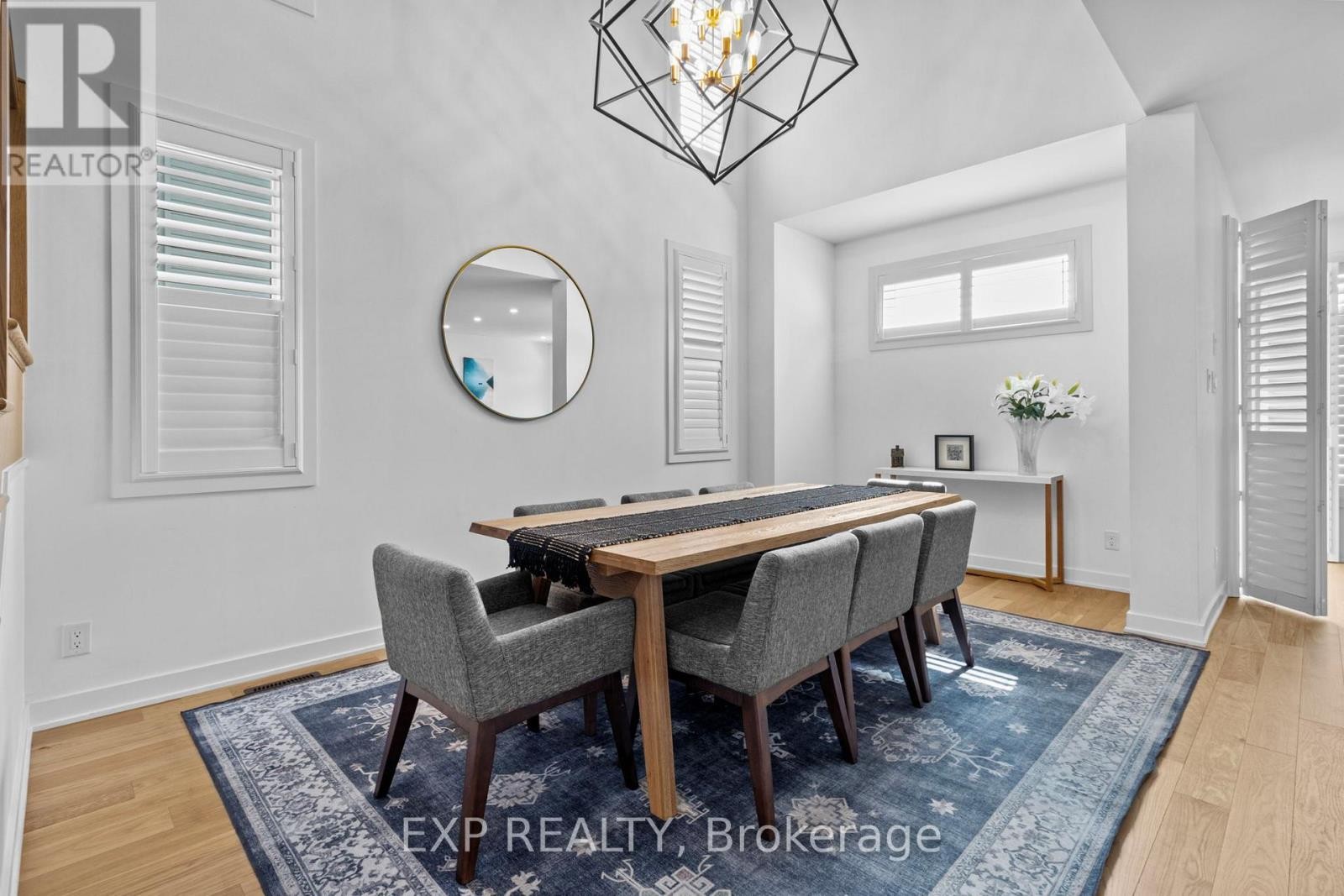 












4556 KELLY FARM DRIVE

,
Ottawa,




Ontario
K1X0G8

