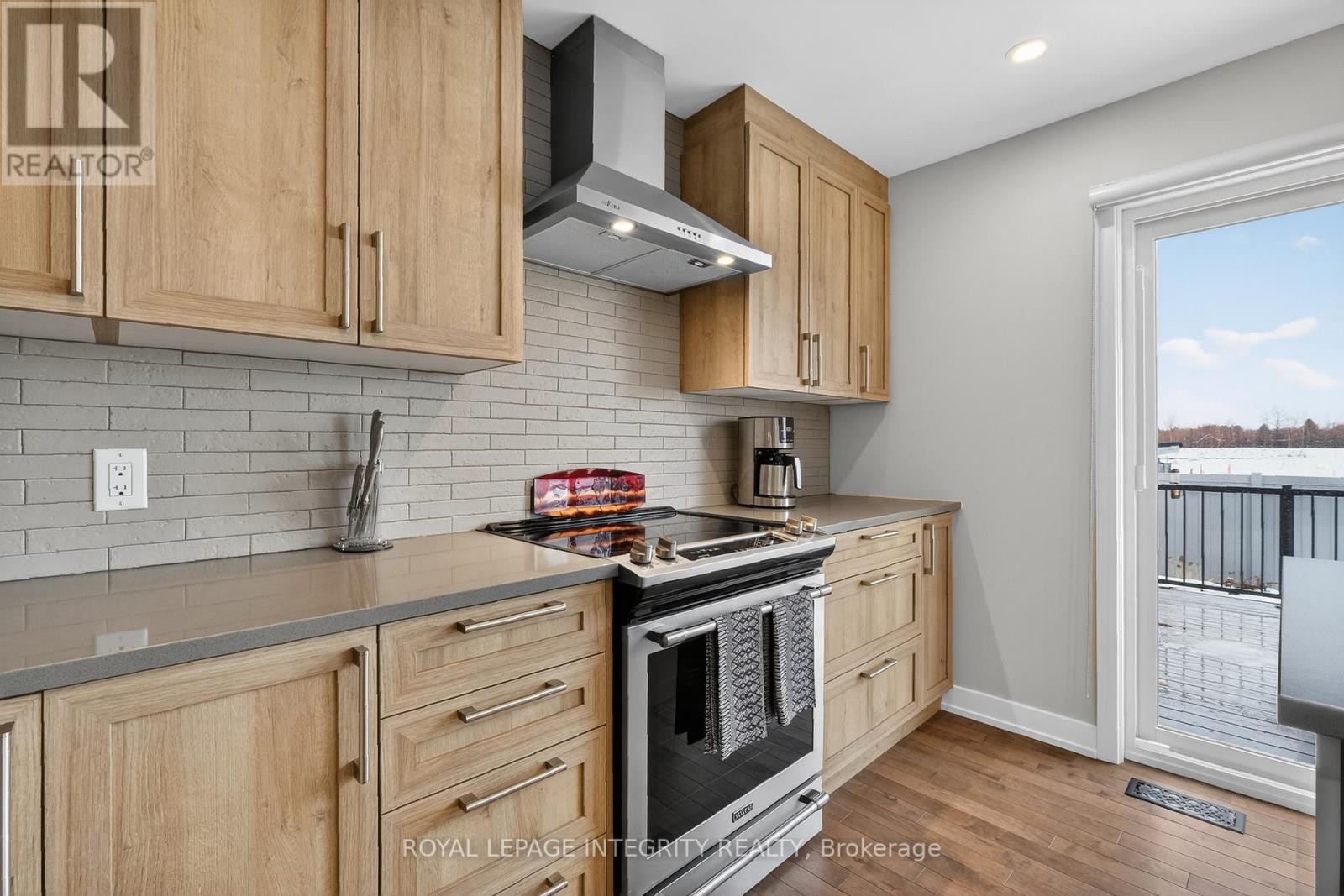 












329 DORE STREET

,
Casselman,




Ontario
K0A1M0

