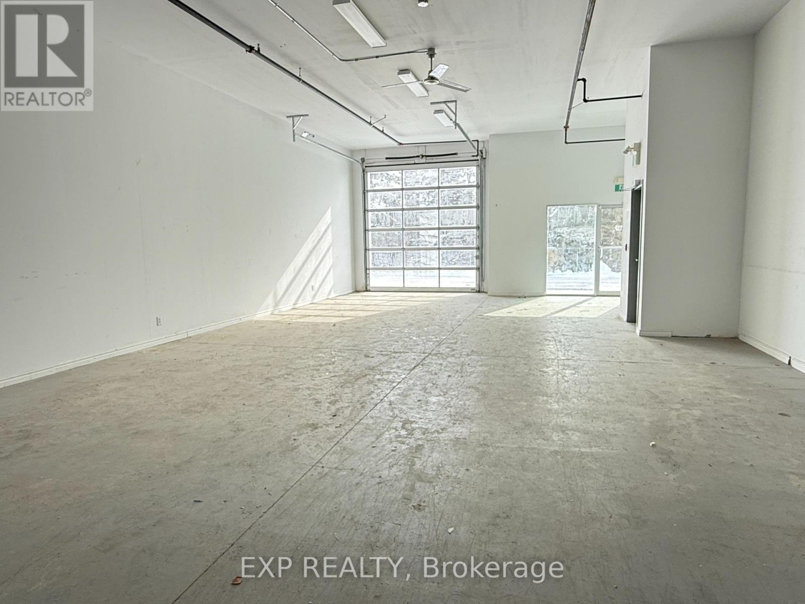 












114+115 - 65 DENZIL DOYLE COURT

,
Ottawa,




Ontario
K2M2G8

