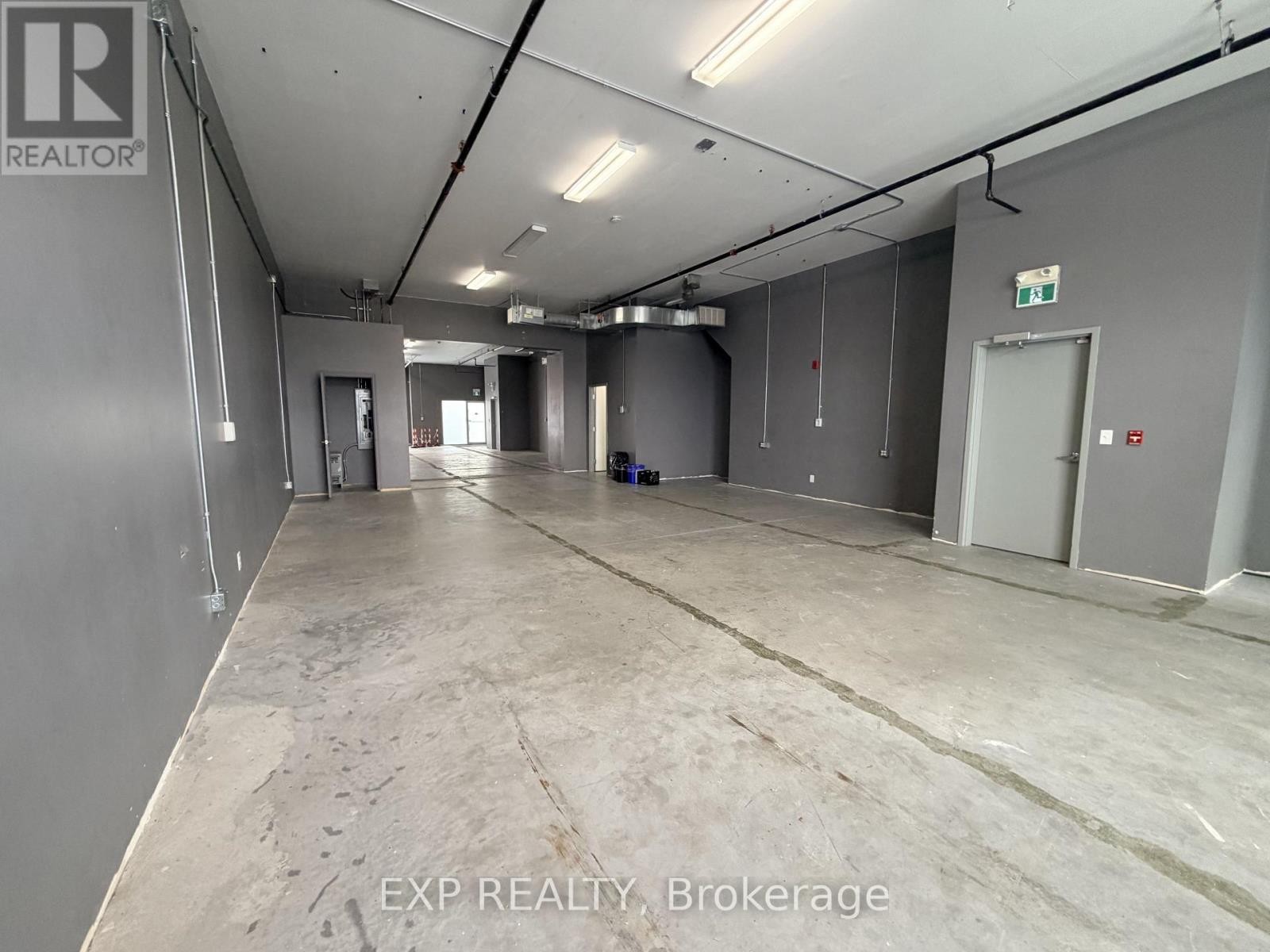 












108+118 - 65 DENZIL DOYLE COURT

,
Ottawa,




Ontario
K2M2G8

