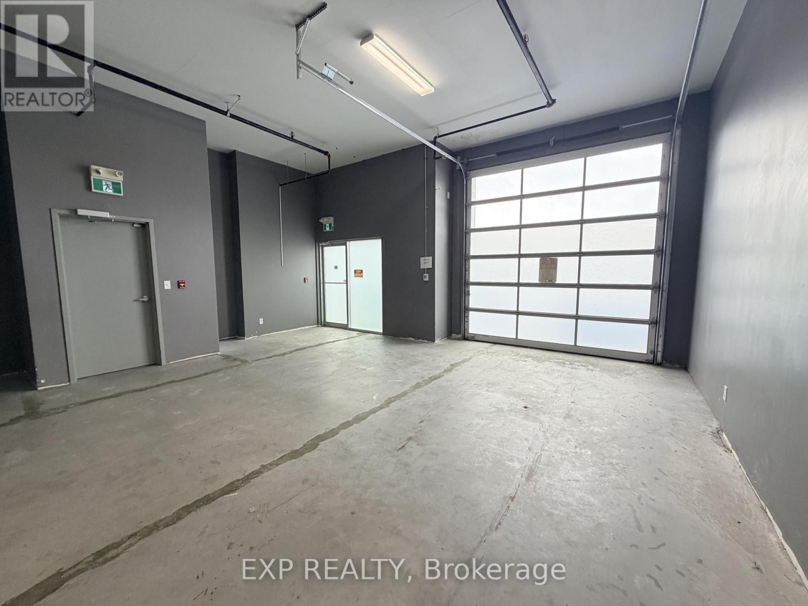 












108+118 - 65 DENZIL DOYLE COURT

,
Ottawa,




Ontario
K2M2G8

