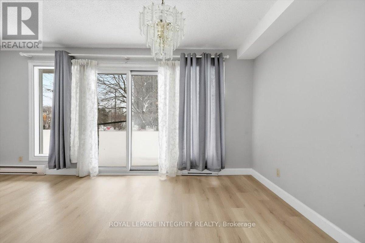 












109 - 158A MCARTHUR AVENUE

,
Ottawa,




Ontario
K1L7E7

