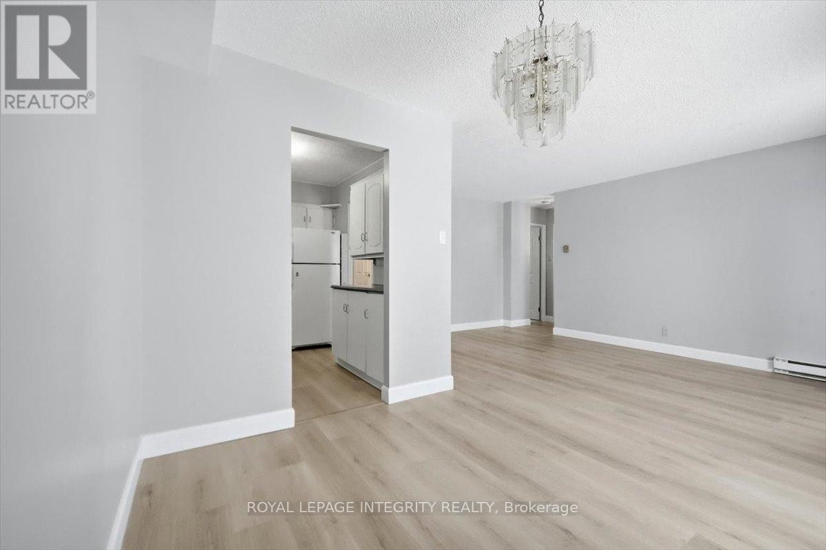 












109 - 158A MCARTHUR AVENUE

,
Ottawa,




Ontario
K1L7E7

