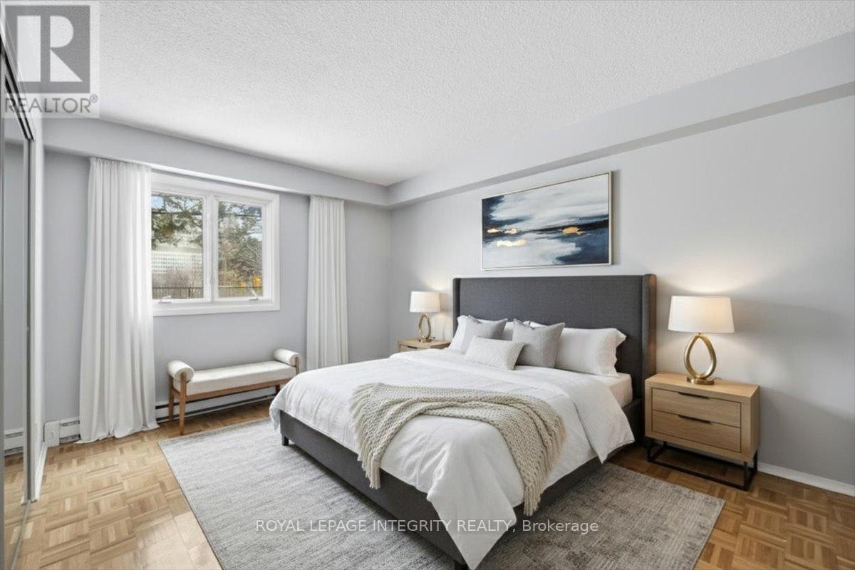 












109 - 158A MCARTHUR AVENUE

,
Ottawa,




Ontario
K1L7E7

