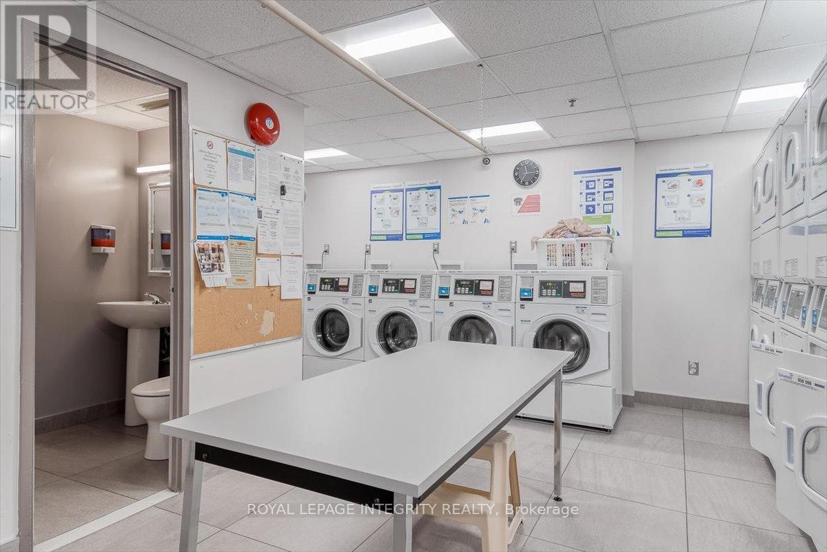 












109 - 158A MCARTHUR AVENUE

,
Ottawa,




Ontario
K1L7E7

