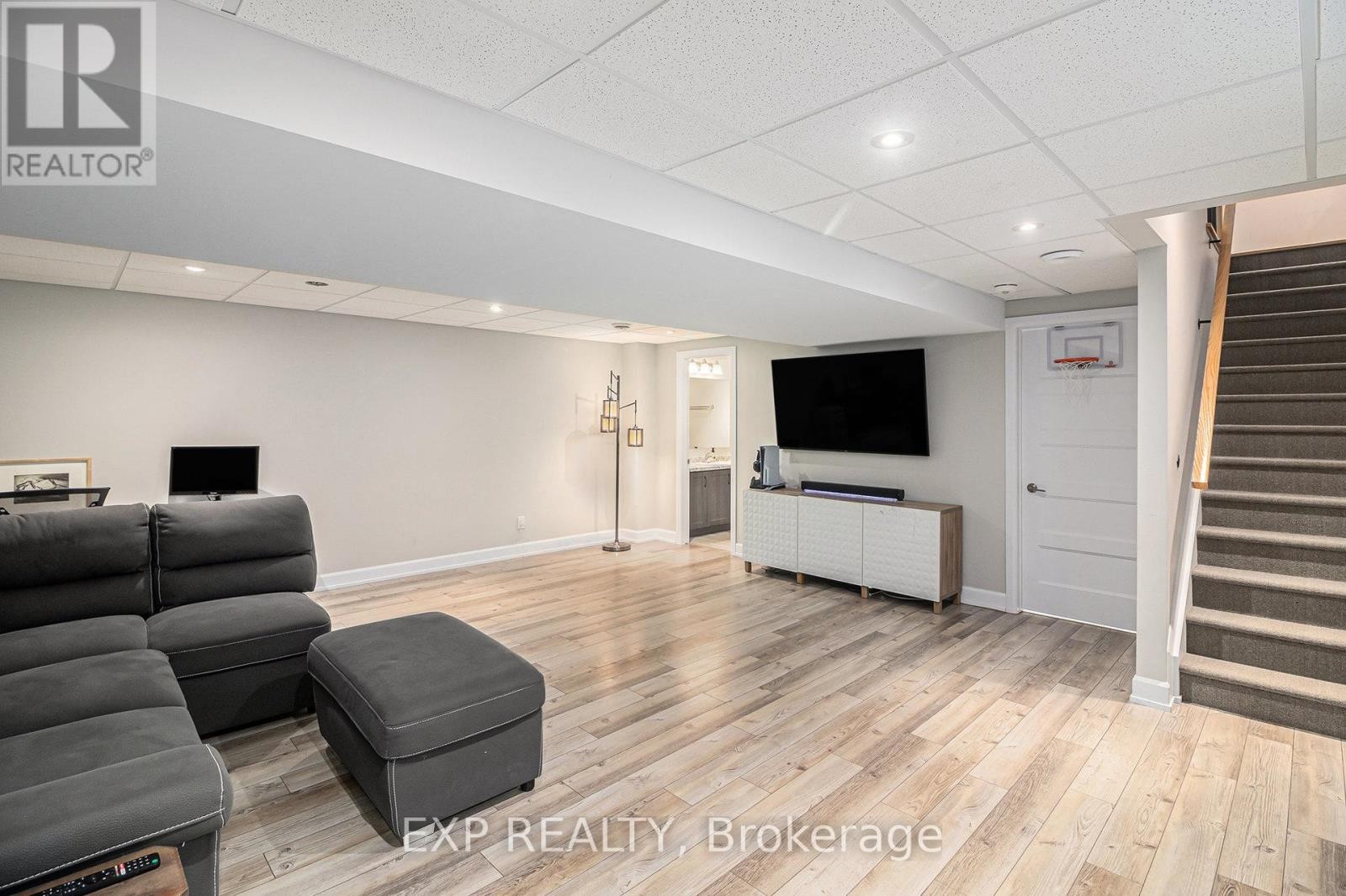 












202 BOURDEAU STREET

,
The Nation,




Ontario
K0A2M0

