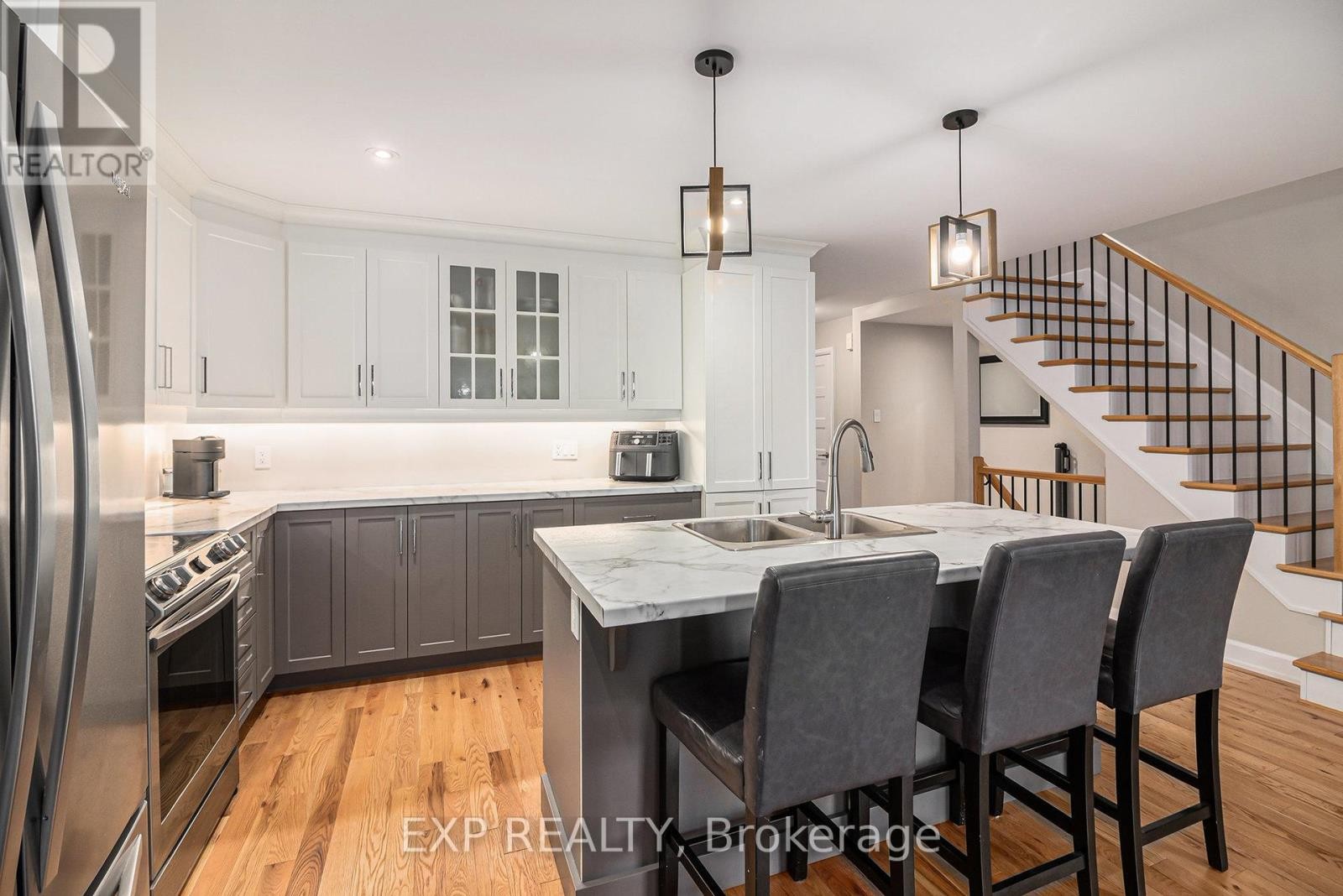 












202 BOURDEAU STREET

,
The Nation,




Ontario
K0A2M0

