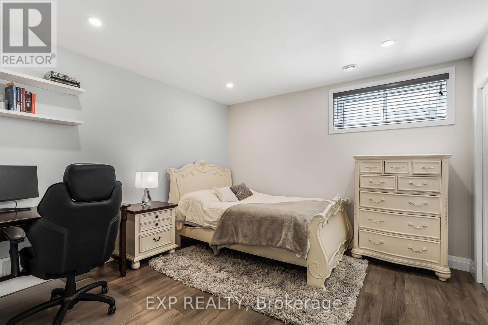 












42 GRANITE STREET

,
Clarence-Rockland,




Ontario
K4K0H8

