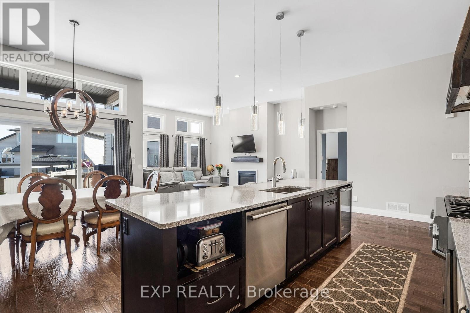 












42 GRANITE STREET

,
Clarence-Rockland,




Ontario
K4K0H8

