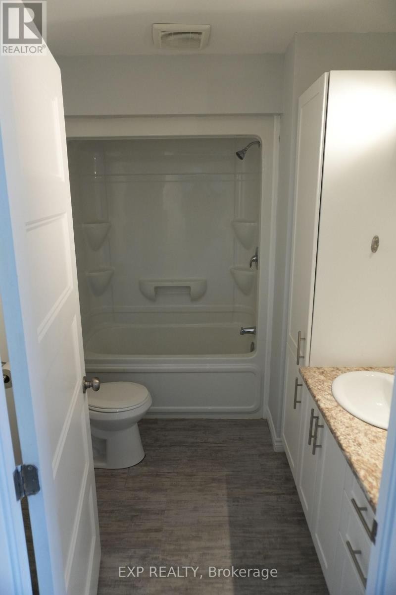 












73 & 75 KENYON STREET E

,
North Glengarry,




Ontario
K0C1A0

