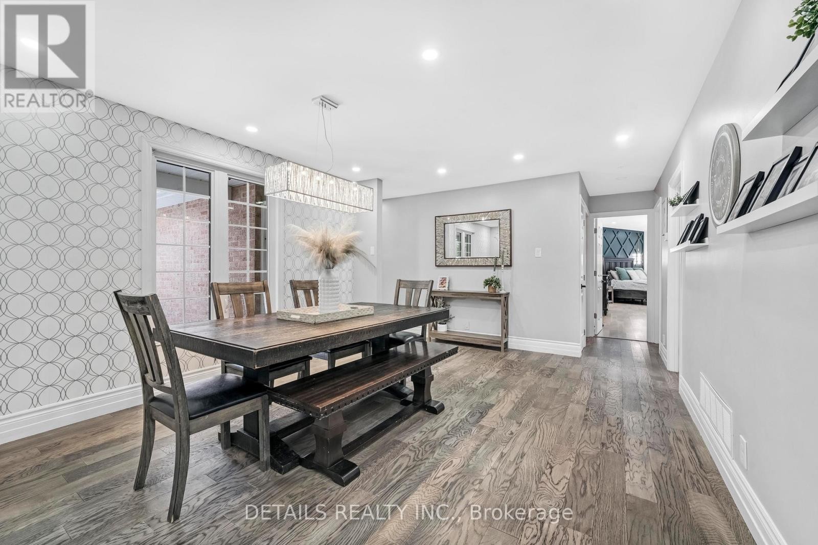 












387 CAMPBELL SIDE ROAD

,
Mississippi Mills,




Ontario
K0A3L0

