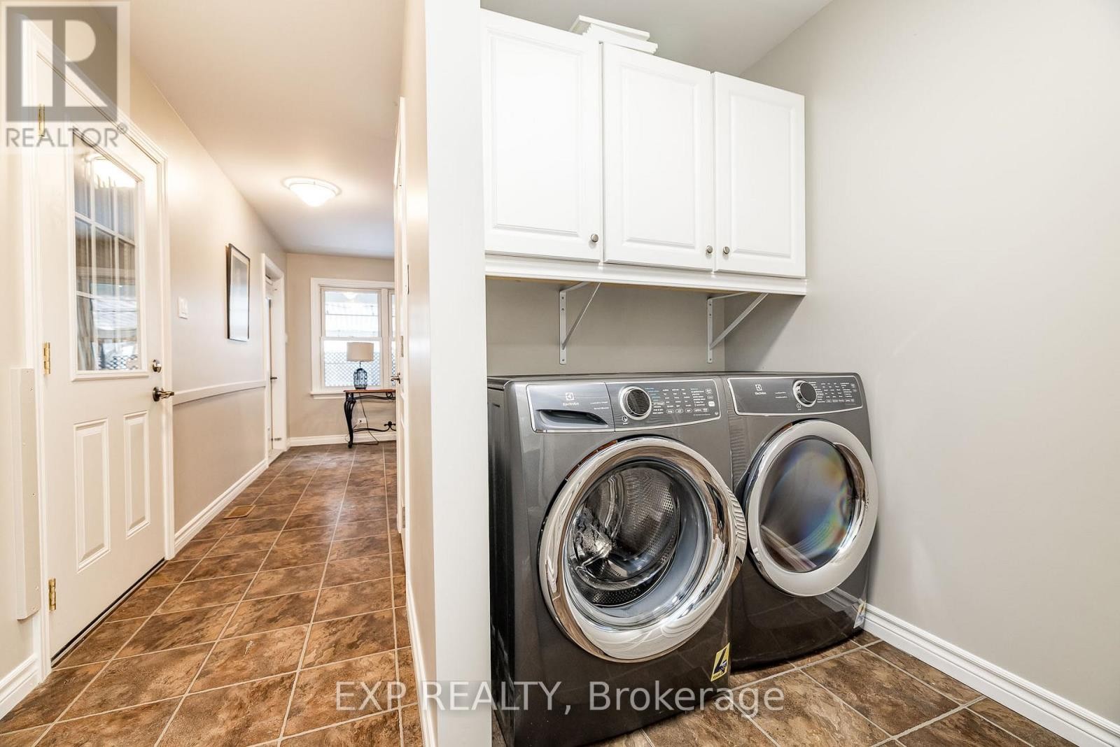 












74 MALCOLM STREET

,
Mississippi Mills,




Ontario
K0A1A0

