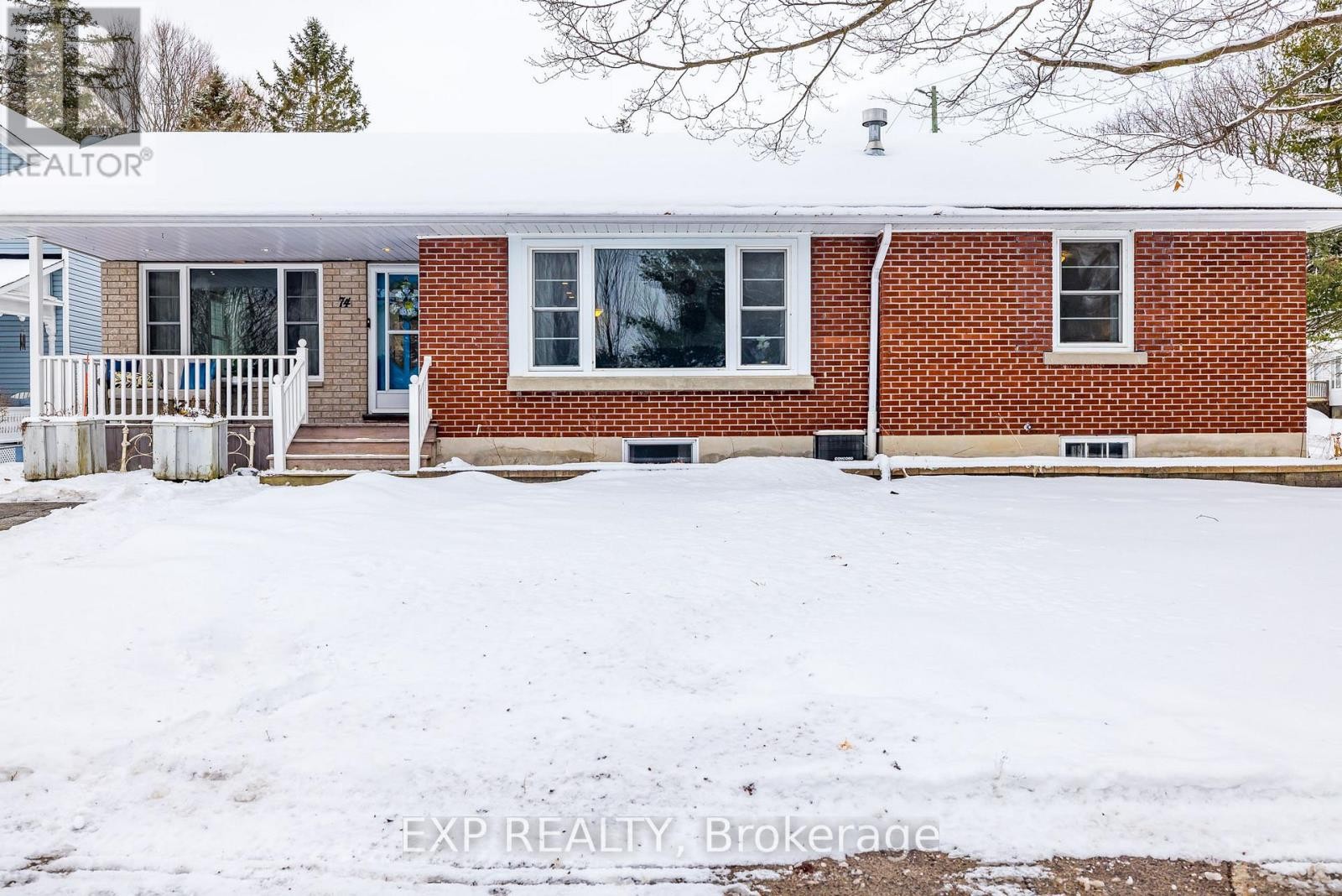 












74 MALCOLM STREET

,
Mississippi Mills,




Ontario
K0A1A0

