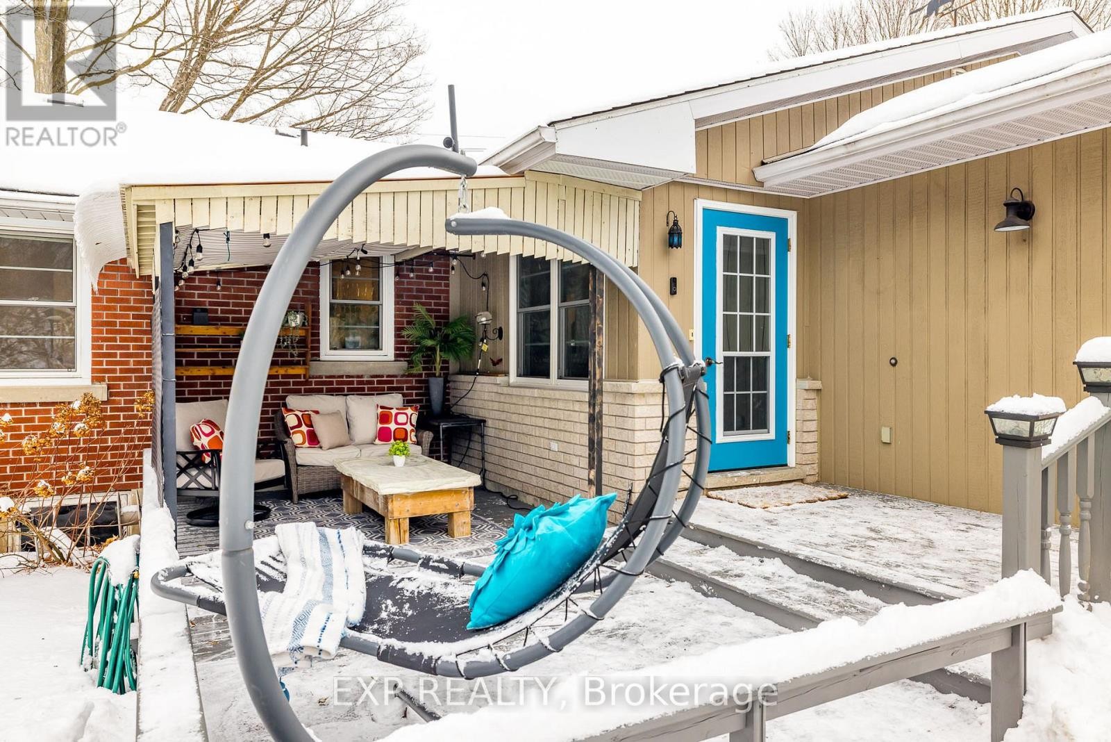 












74 MALCOLM STREET

,
Mississippi Mills,




Ontario
K0A1A0

