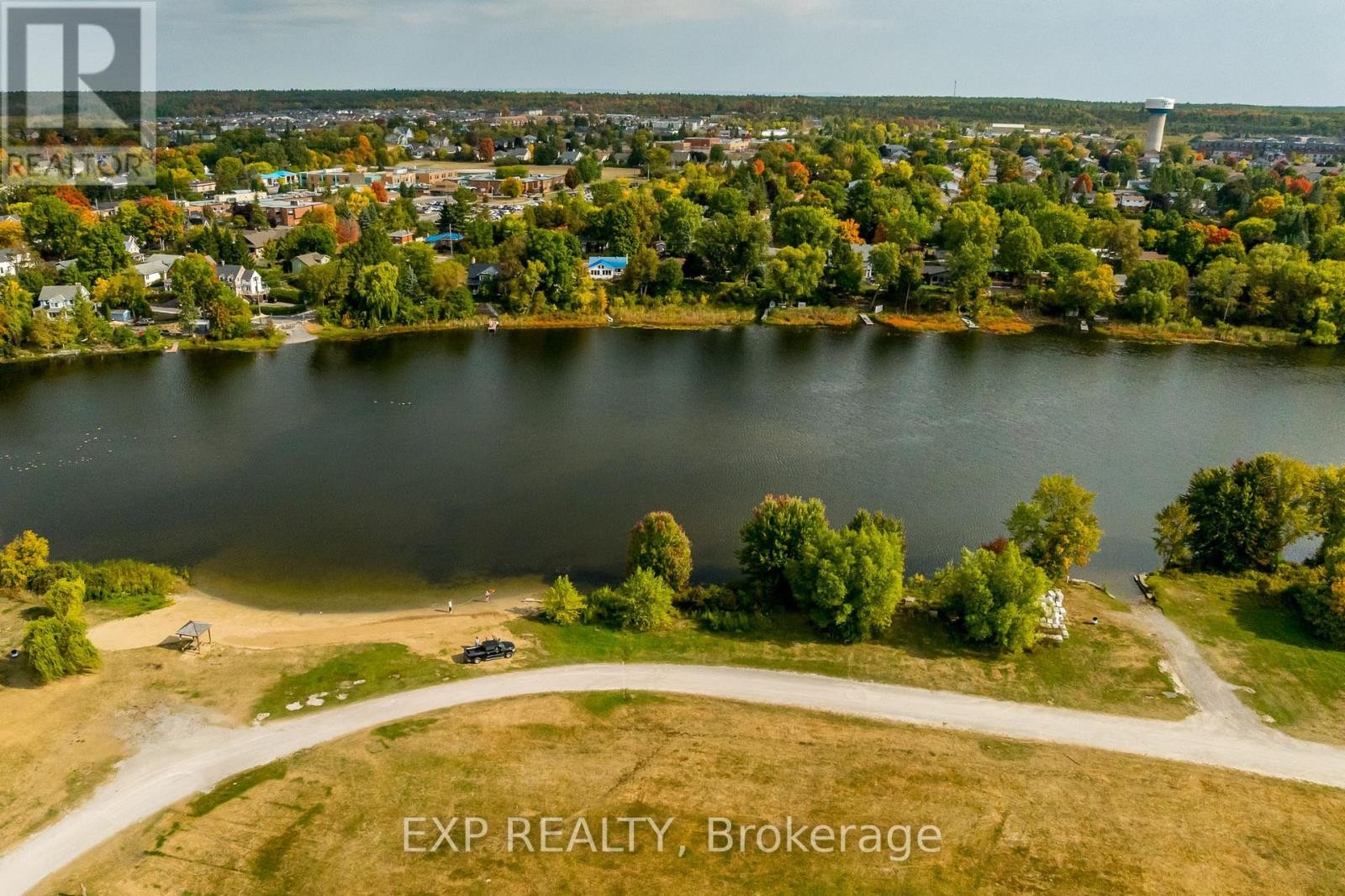 












74 MALCOLM STREET

,
Mississippi Mills,




Ontario
K0A1A0

