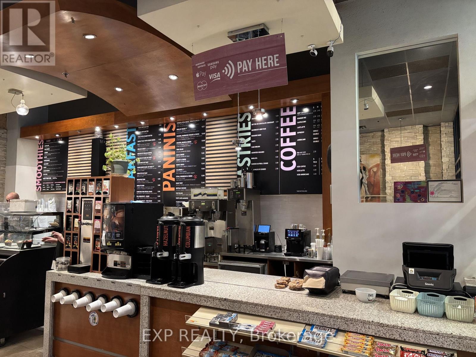 












#140-350 ALBERT STREET

,
Ottawa,




Ontario
K1R1R4

